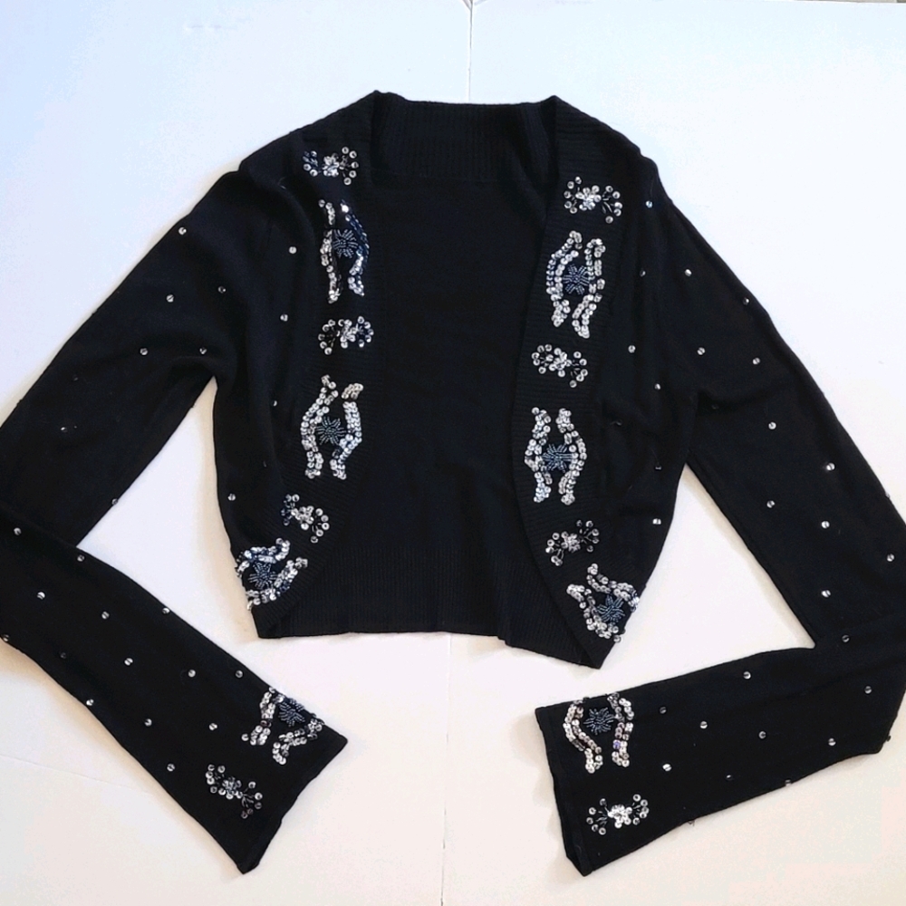 Cropped Sequined sweater